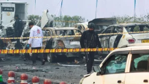 Delhi के Red Fort के पास धमाका, Delhi Police ने UAPA के तहत FIR दर्ज की, कई राज्यों में High Alert