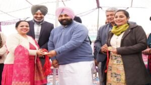 पंजाब की सबसे बड़ी मेगा PTM में 23 लाख से अधिक अभिभावकों की सक्रियता ने रचा नया कीर्तिमान, मान सरकार के विधायकों ने 7500 स्कूलों में परखा शिक्षा का स्तर