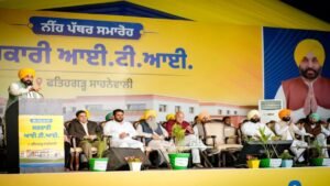 अकाली और कांग्रेस सरकारों ने बच्चों को जानबूझकर अनपढ़ रखा, AAP सरकार ने बदले हालात; सीएम भगवंत मान का दावा