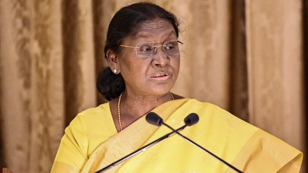 राष्ट्रपति भवन में आज होगा पद्म पुरस्कार समारोह, राष्ट्रपति द्रौपदी मुर्मू करेंगी सम्मानित